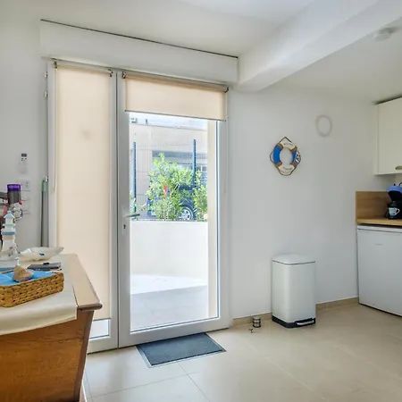 Apartment Voiles De *